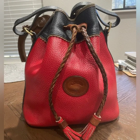 Vintage Dooney & Bourke Drawstring Bucket 
Bag - Picture 11 of 11